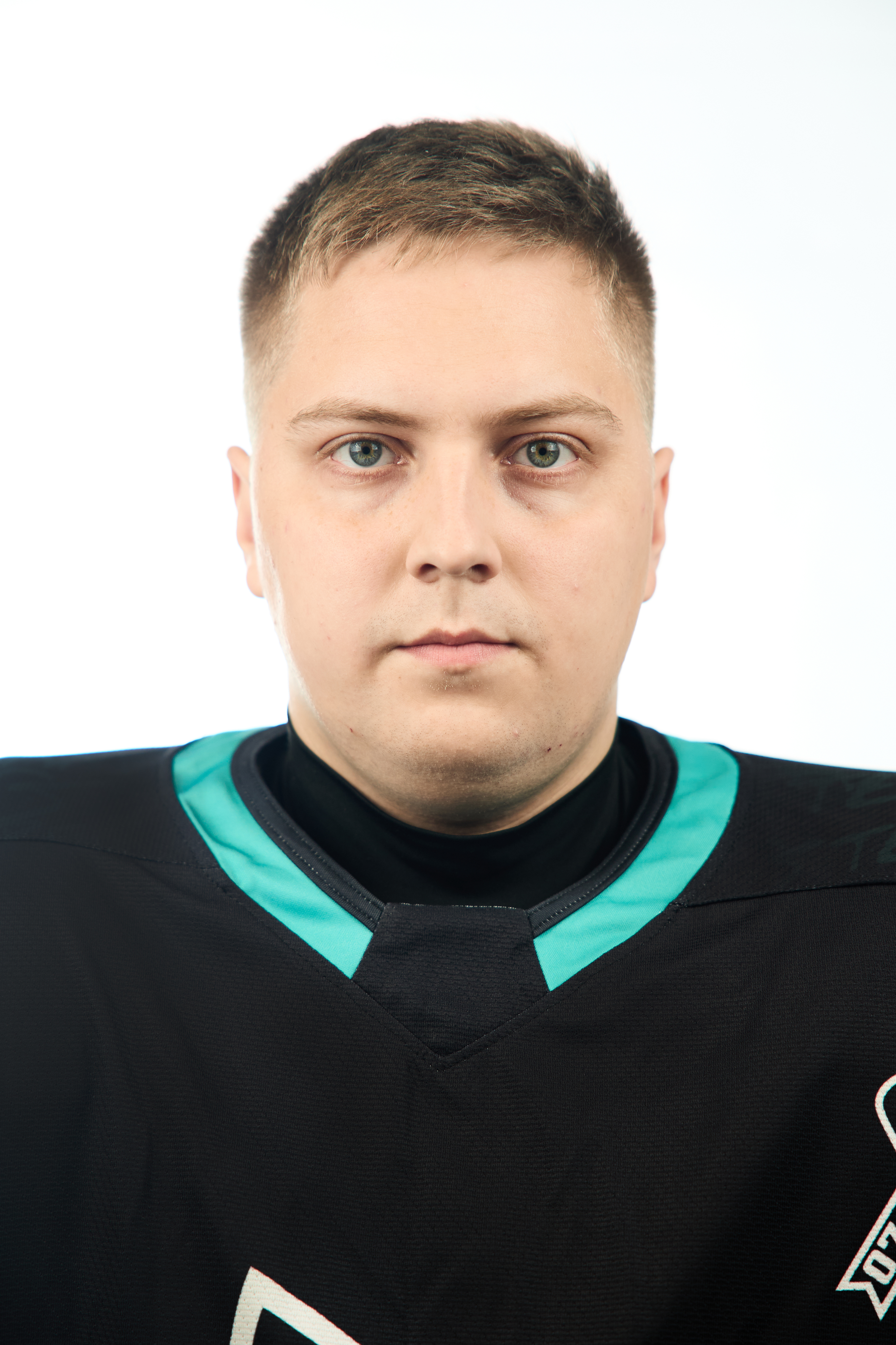 Жуков Максим